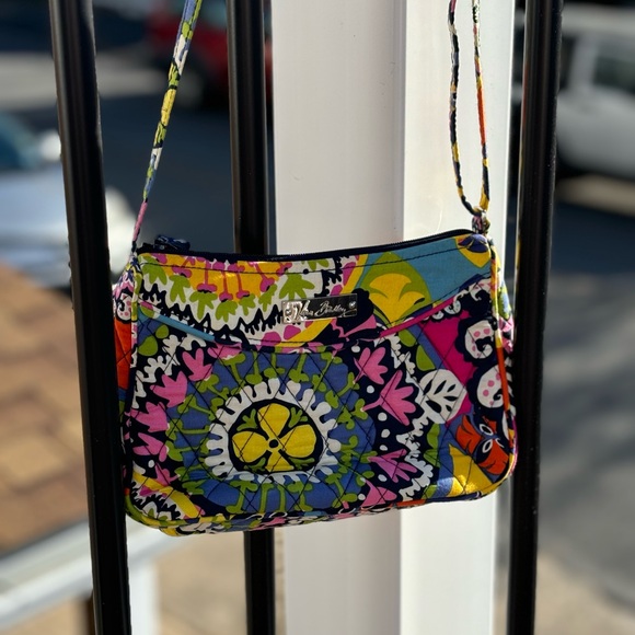 Vera Bradley Crossbody - Picture 2 of 7